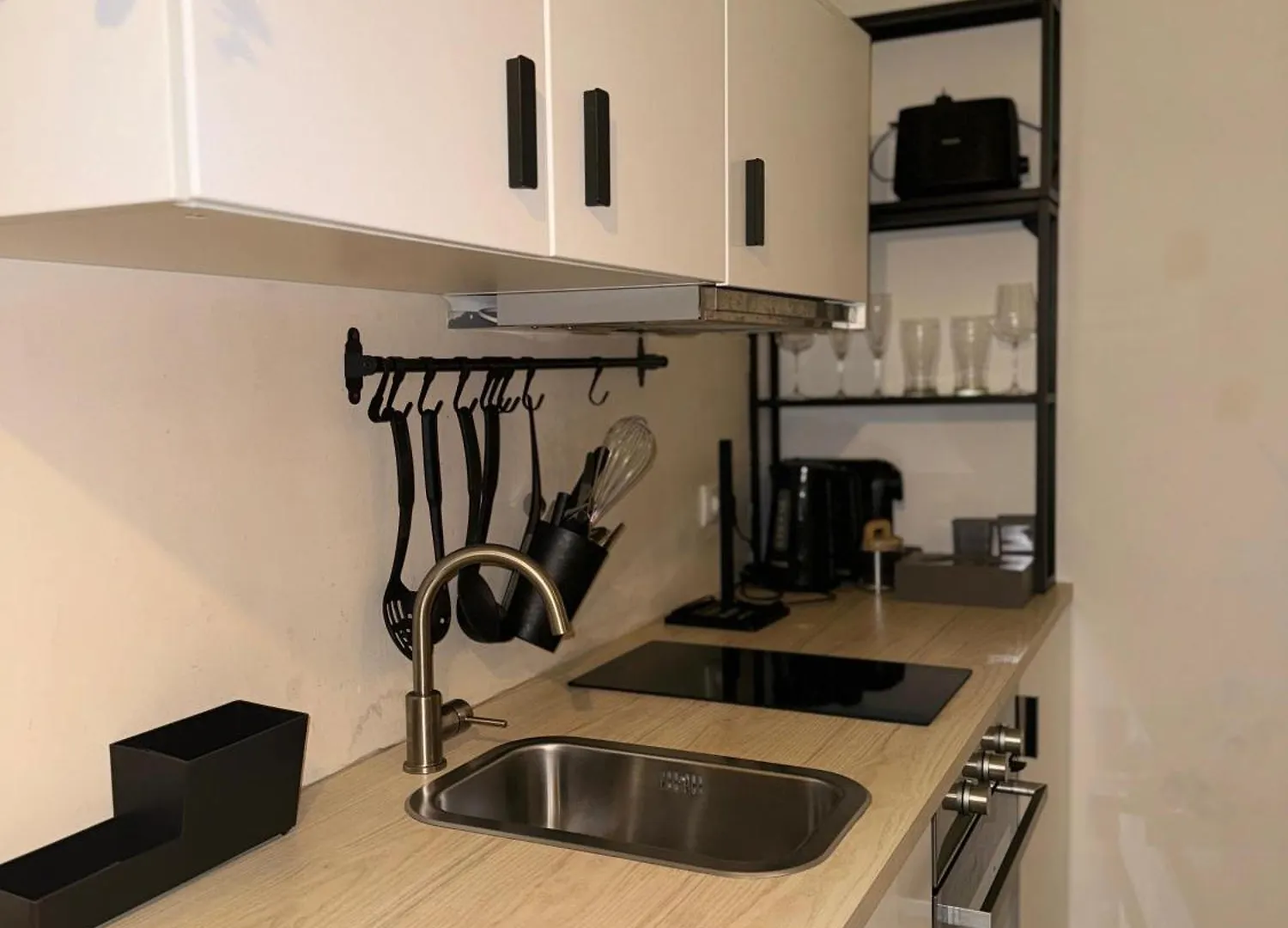 City Apartment Near Downtown 2 Грац 0*,